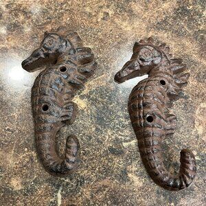 Pair of Sea Horses Wall Decor